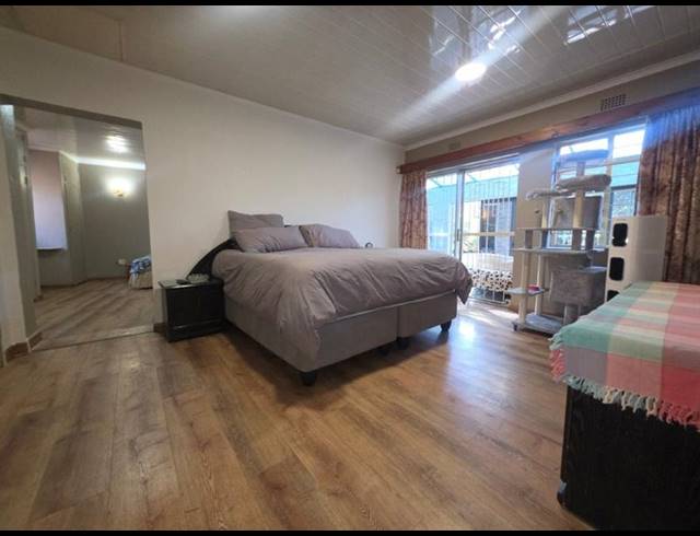 4 BEDROOM HOUSE FOR SALE IN BRACKENHURST